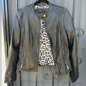 Black Leather jacket with zipper pockets